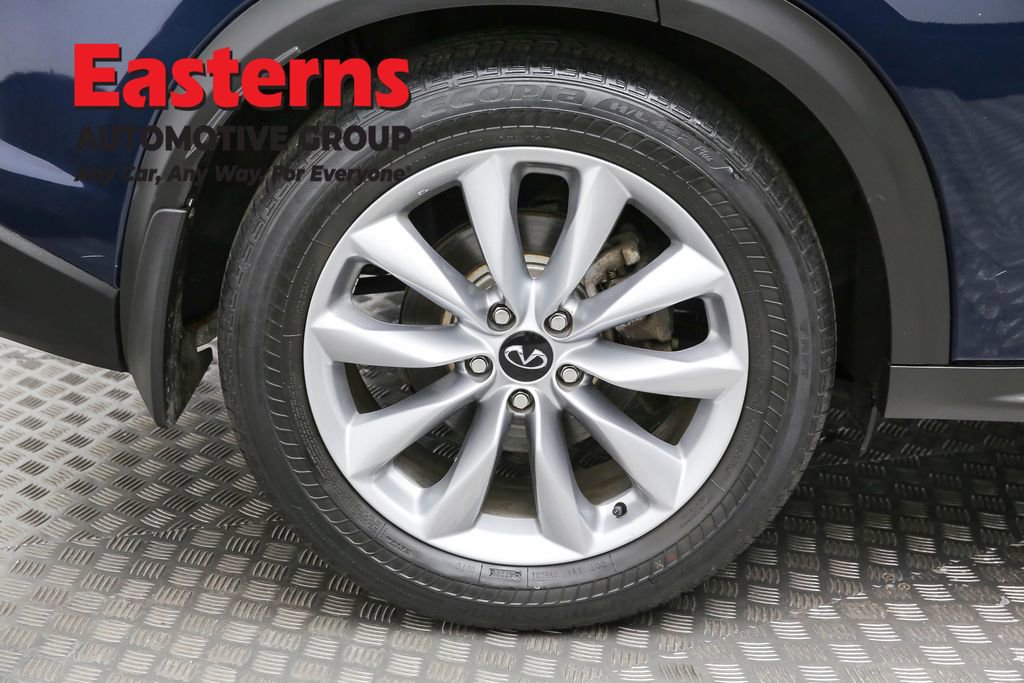 Used 2021 INFINITI QX50 Luxe w/ Cargo Package image 32