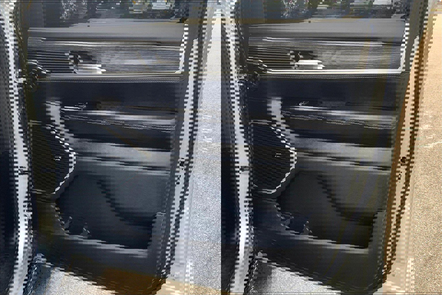 Used 2022 Jeep Wagoneer Series II image 25