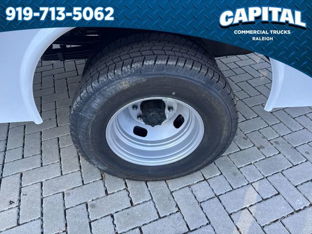 New 2026 Ford F350 XL w/ XL Chrome Package image 13