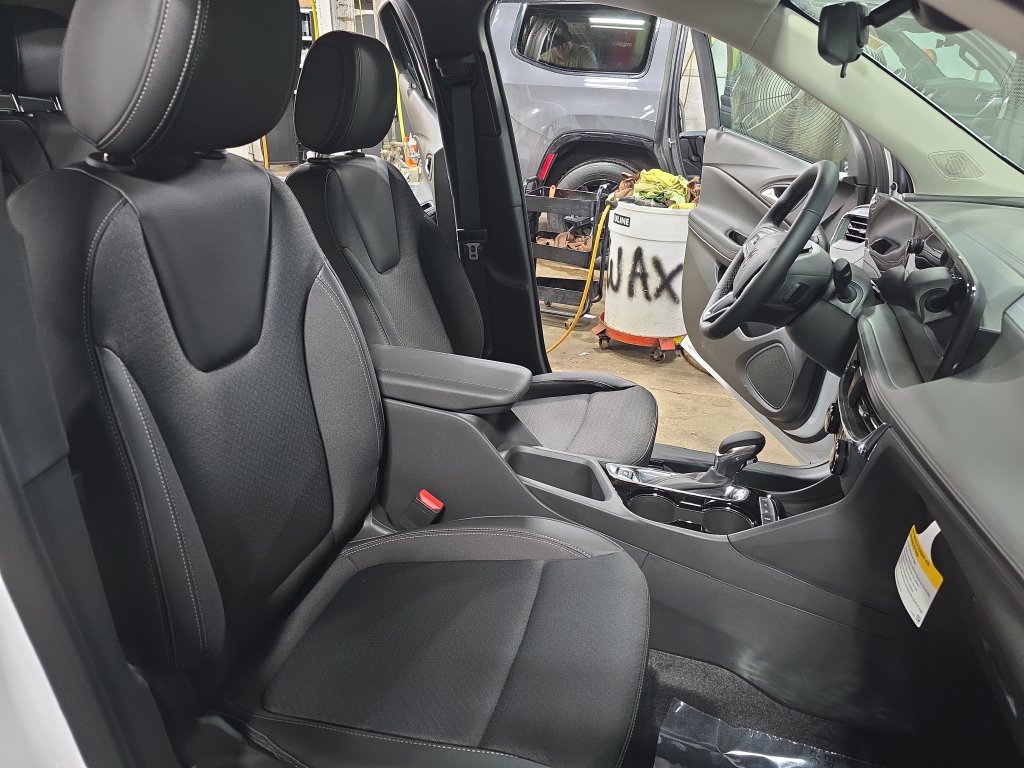 New 2026 Buick Encore GX Preferred w/ Comfort Package AWD/4WD image 12