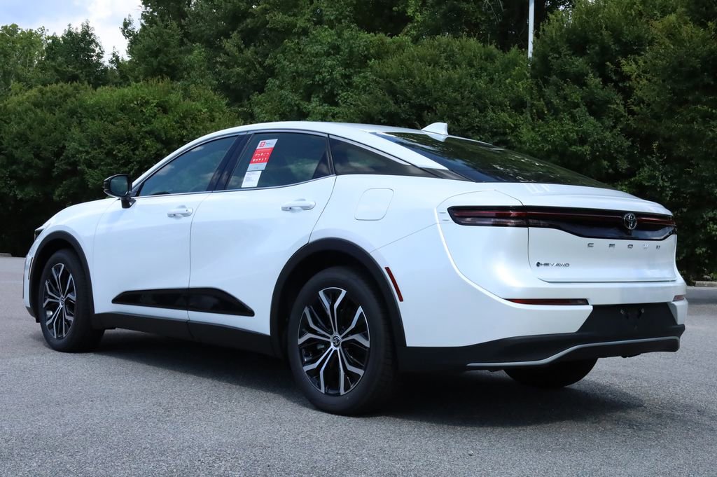 New 2026 Toyota Crown XLE image 3