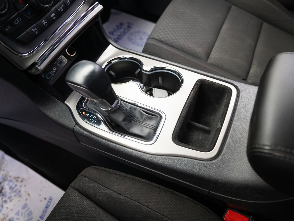 Used 2021 Jeep Grand Cherokee Laredo image 18