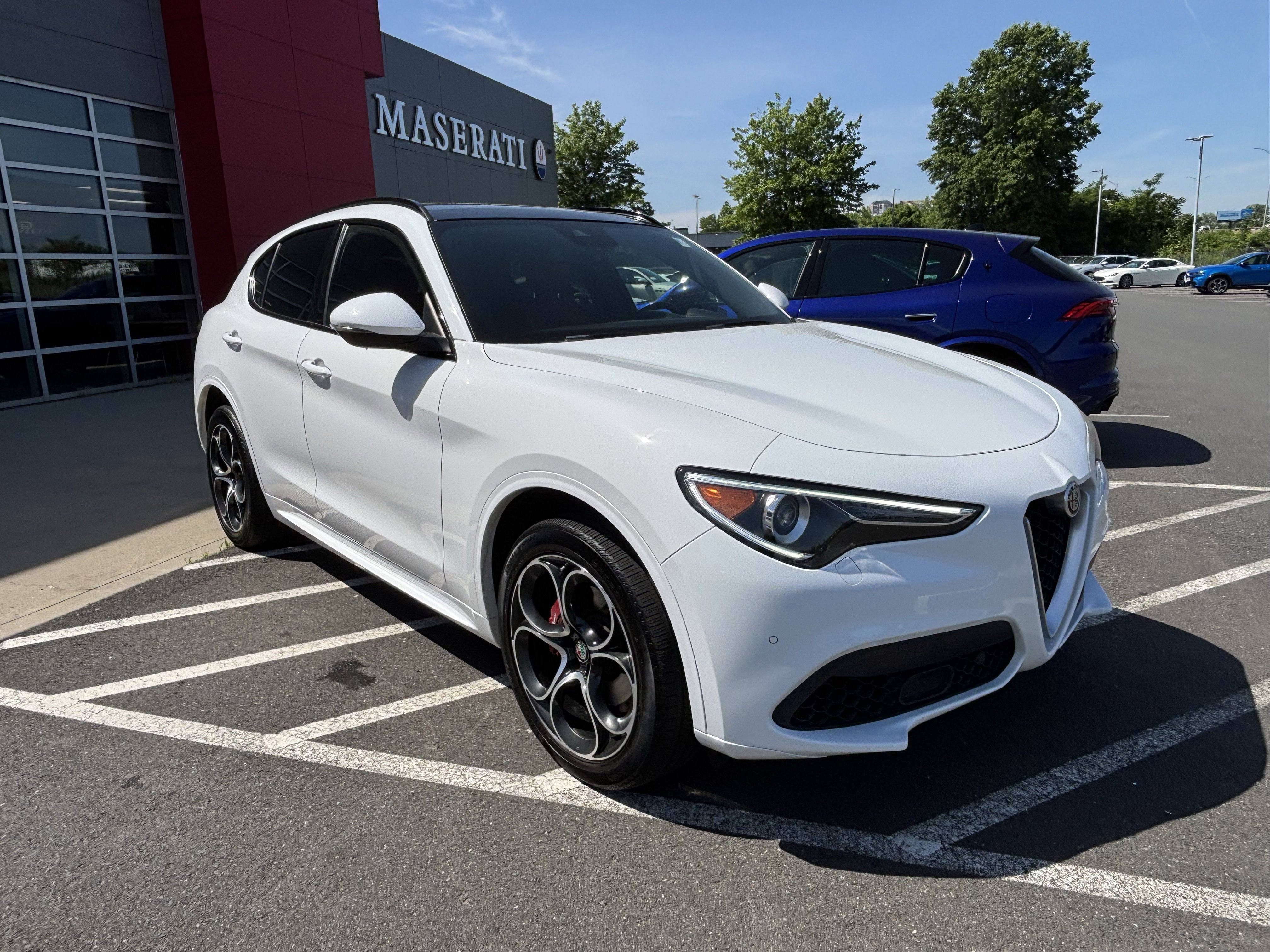 Used 2021 Alfa Romeo Stelvio Ti Sport AWD/4WD image 11