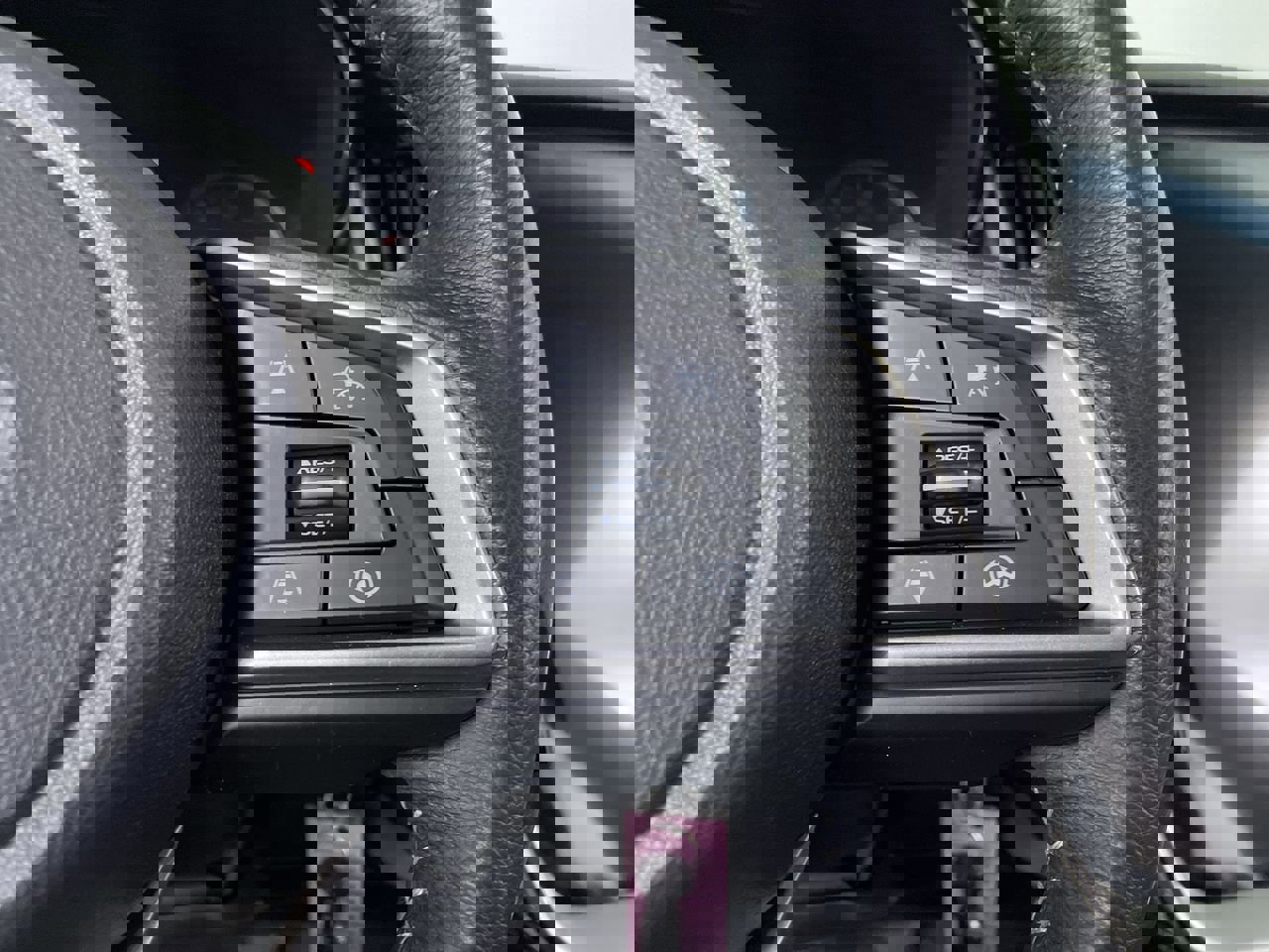 Used 2020 Subaru Outback Premium image 26