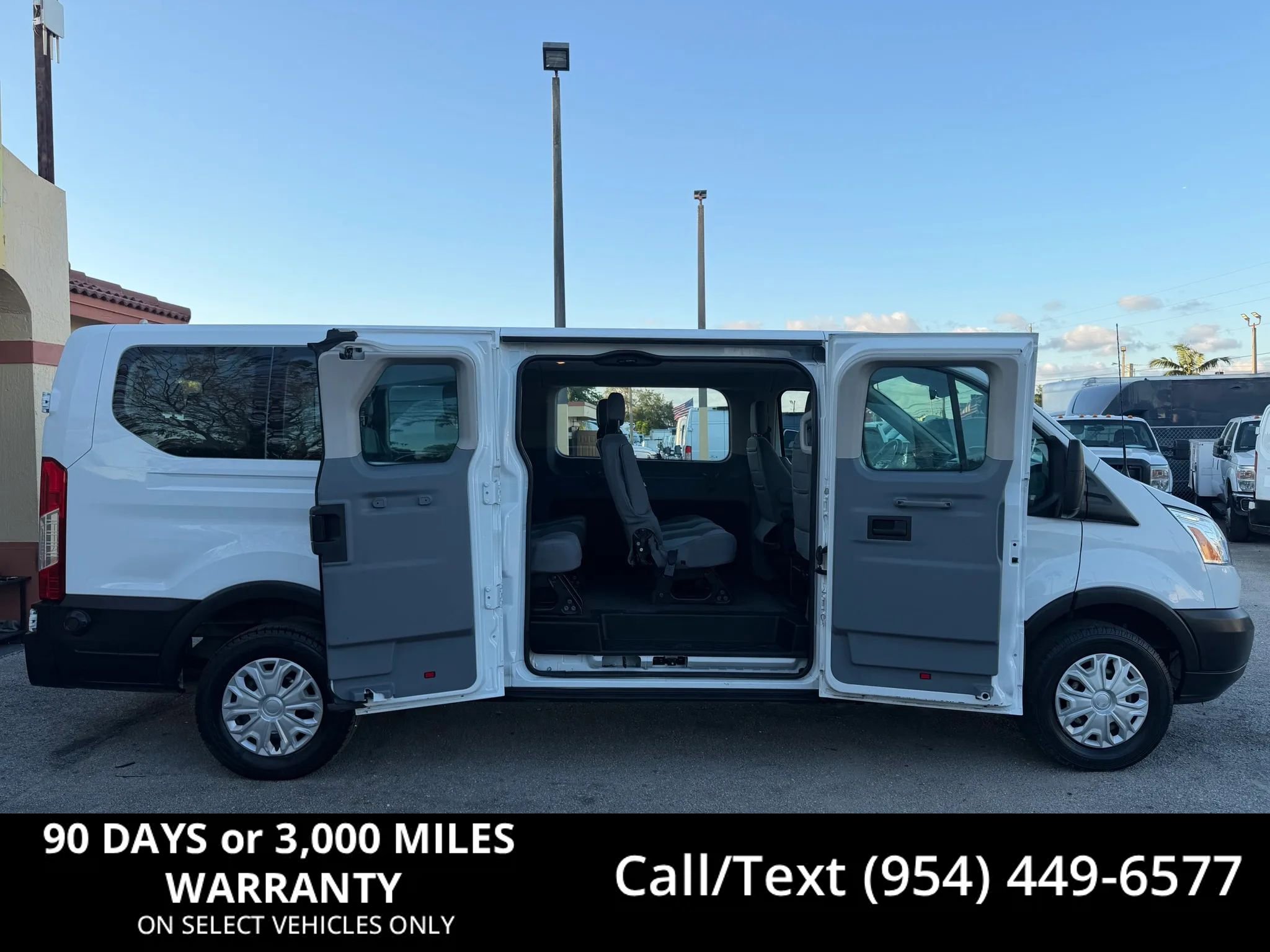 Used 2019 Ford Transit 350 XLT image 1
