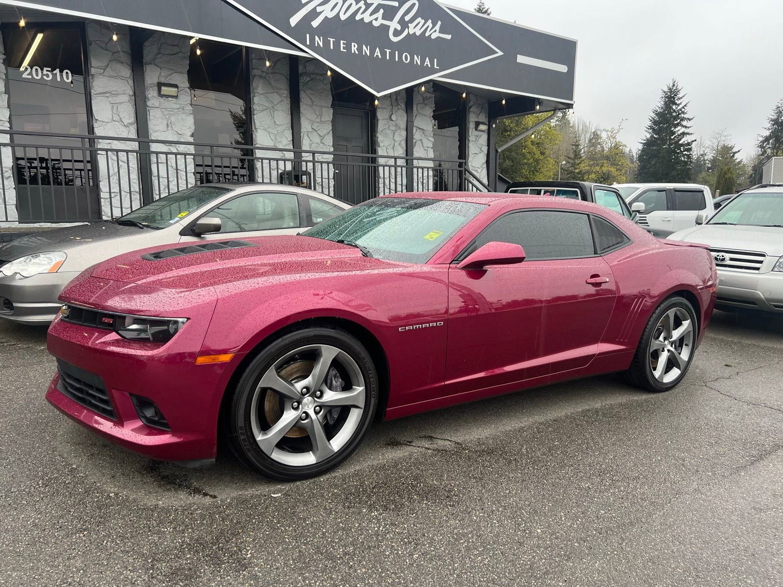 Used 2014 Chevrolet Camaro SS w/ RS Package RWD image 1