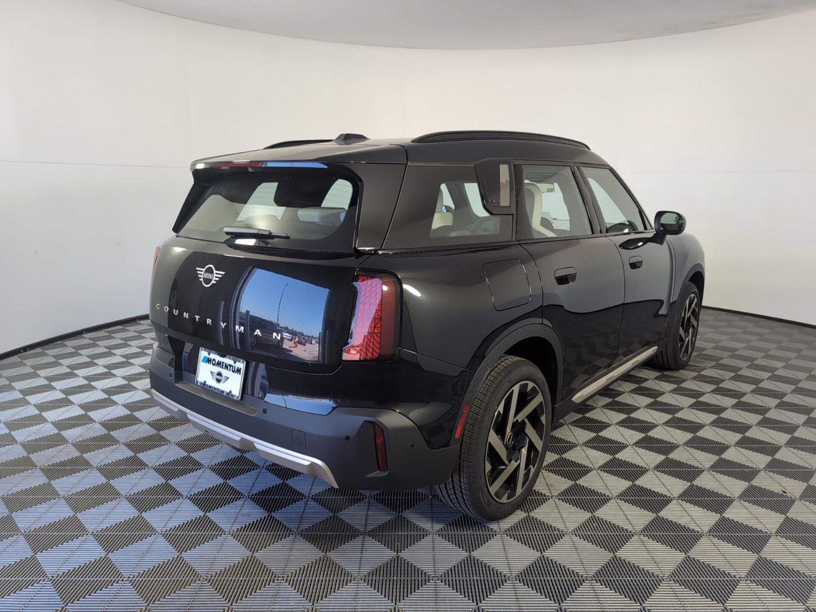 Certified 2025 MINI Cooper Countryman S image 8
