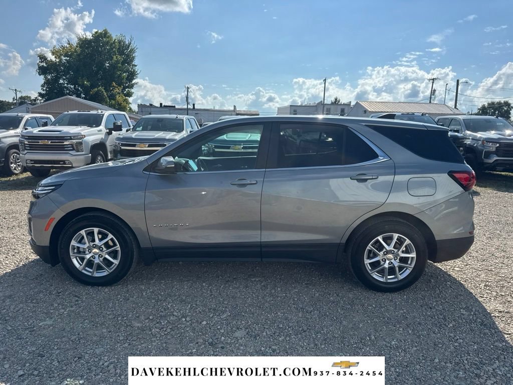 Used 2024 Chevrolet Equinox LT FWD image 2