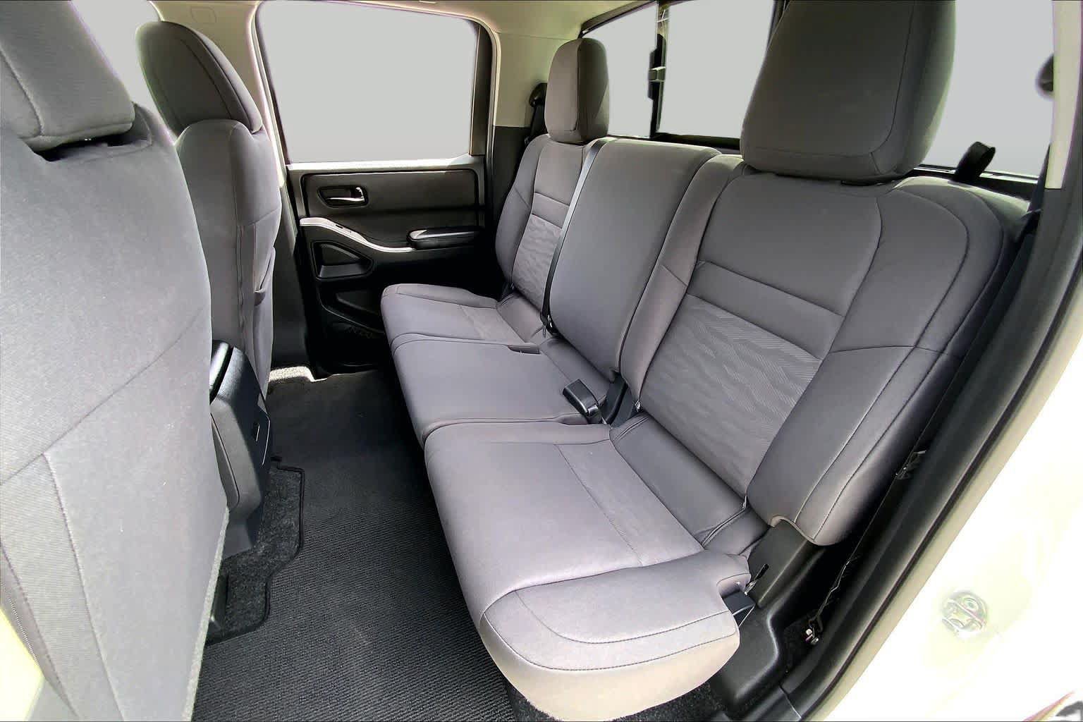 Used 2026 Nissan Frontier S RWD image 20