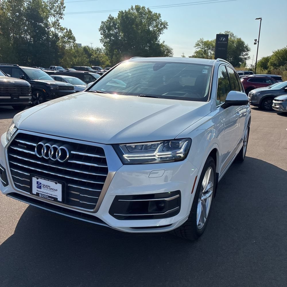 Used 2018 Audi Q7 3.0T Prestige w/ Prestige Package AWD/4WD image 2