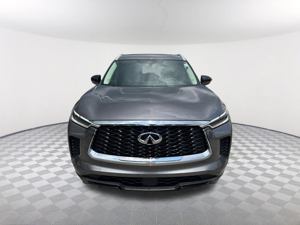 Used 2023 INFINITI QX60 Luxe w/ Performance Audio Package AWD/4WD image 2