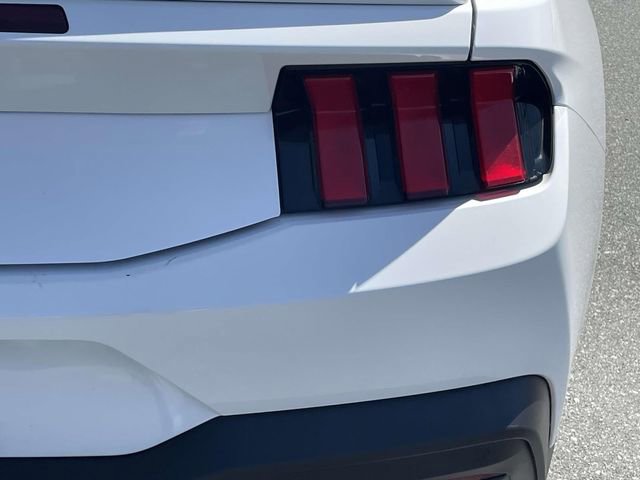 Used 2024 Ford Mustang Premium image 20