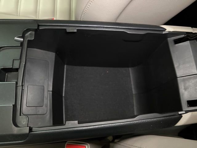 Used 2019 Ford Fusion SEL image 25