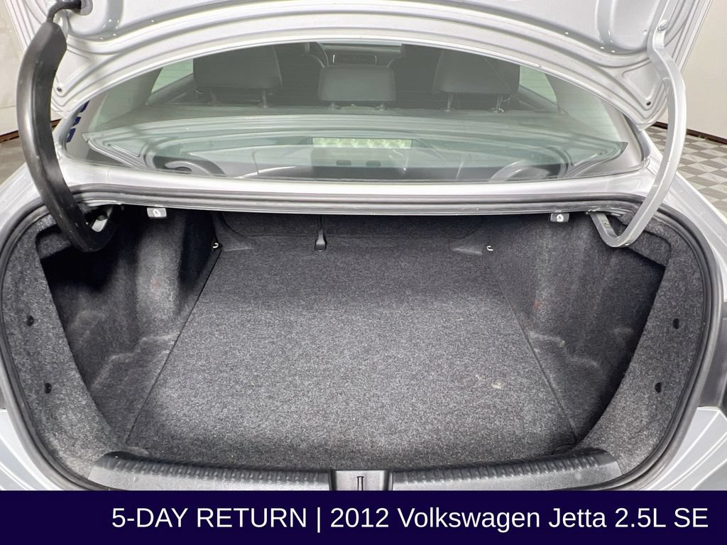 Used 2012 Volkswagen Jetta SE FWD image 27