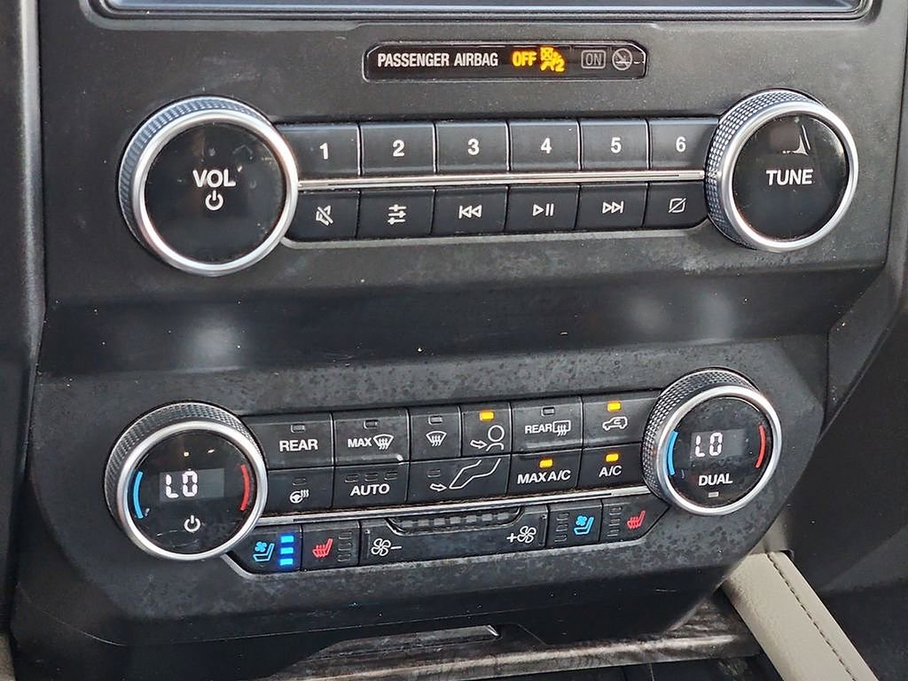 Used 2019 Ford Expedition Max Limited w/ Equipment Group 302A AWD/4WD image 27