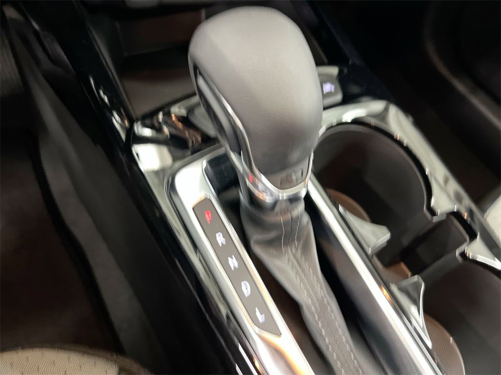 Certified 2025 Chevrolet Trax LT image 16