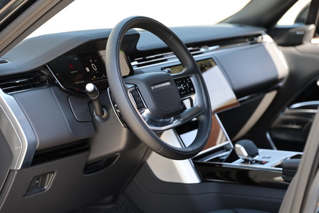 New 2026 Land Rover Range Rover SE AWD/4WD image 15