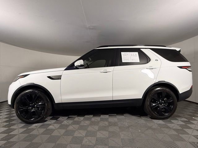 Used 2018 Land Rover Discovery SE AWD/4WD image 3