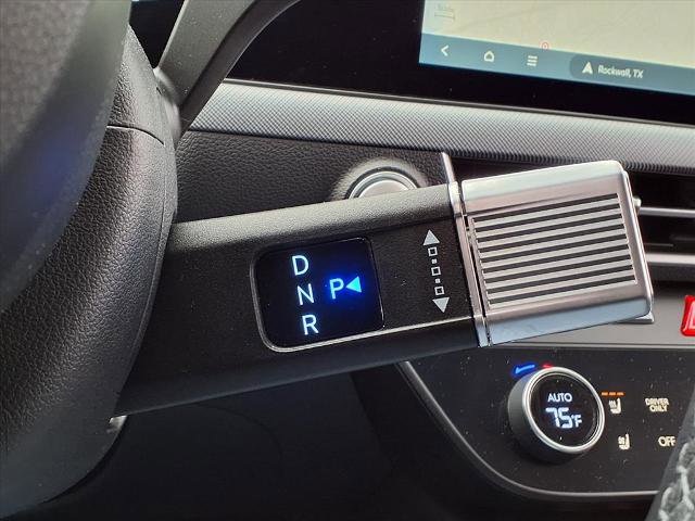 Used 2025 Hyundai Sonata Limited image 14