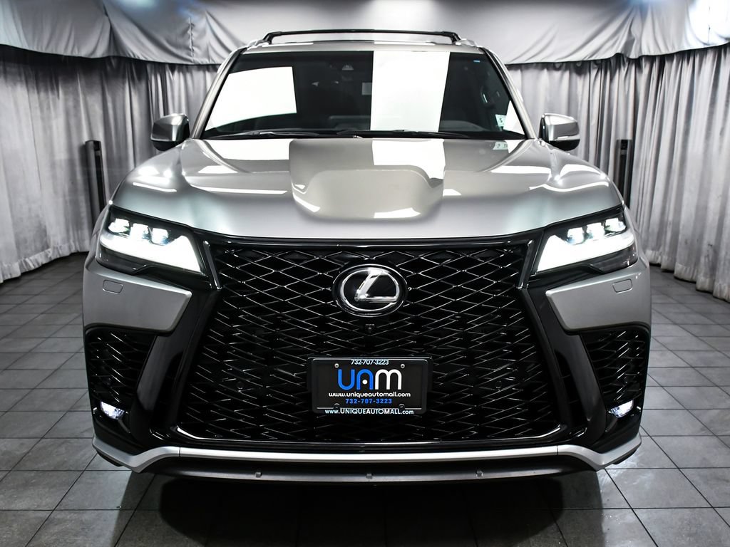 Used 2023 Lexus LX 600 F Sport w/ Accessory Package (Z1) AWD/4WD image 2