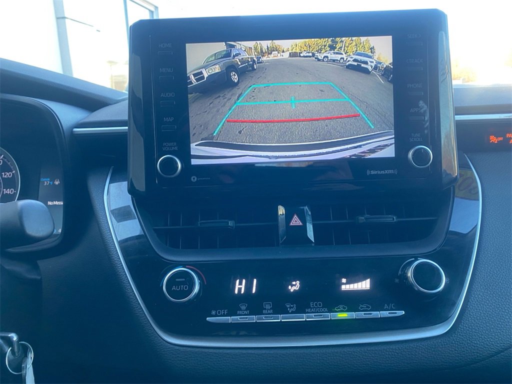 Used 2022 Toyota Corolla LE image 21