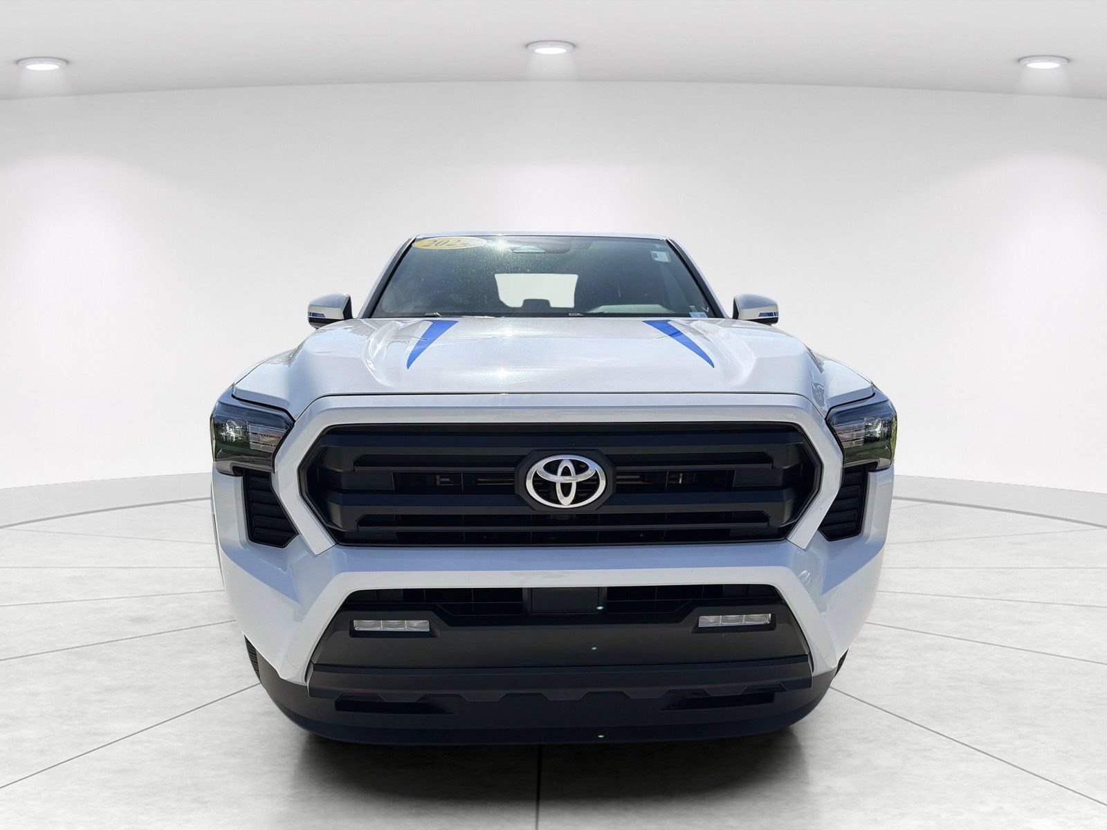 Used 2024 Toyota Tacoma SR5 RWD video 2