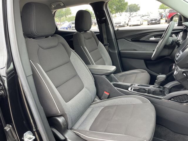 Used 2023 Chevrolet TrailBlazer LT FWD image 26