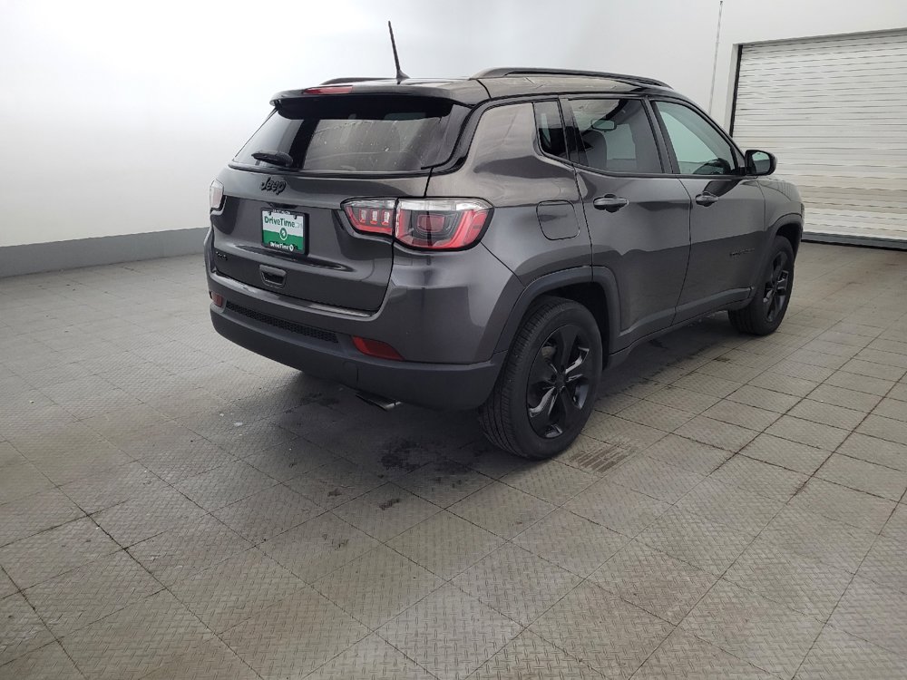 Used 2018 Jeep Compass Latitude AWD/4WD image 9