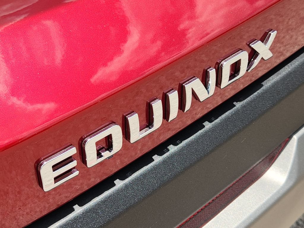 New 2026 Chevrolet Equinox LT w/ Convenience Package II FWD image 7