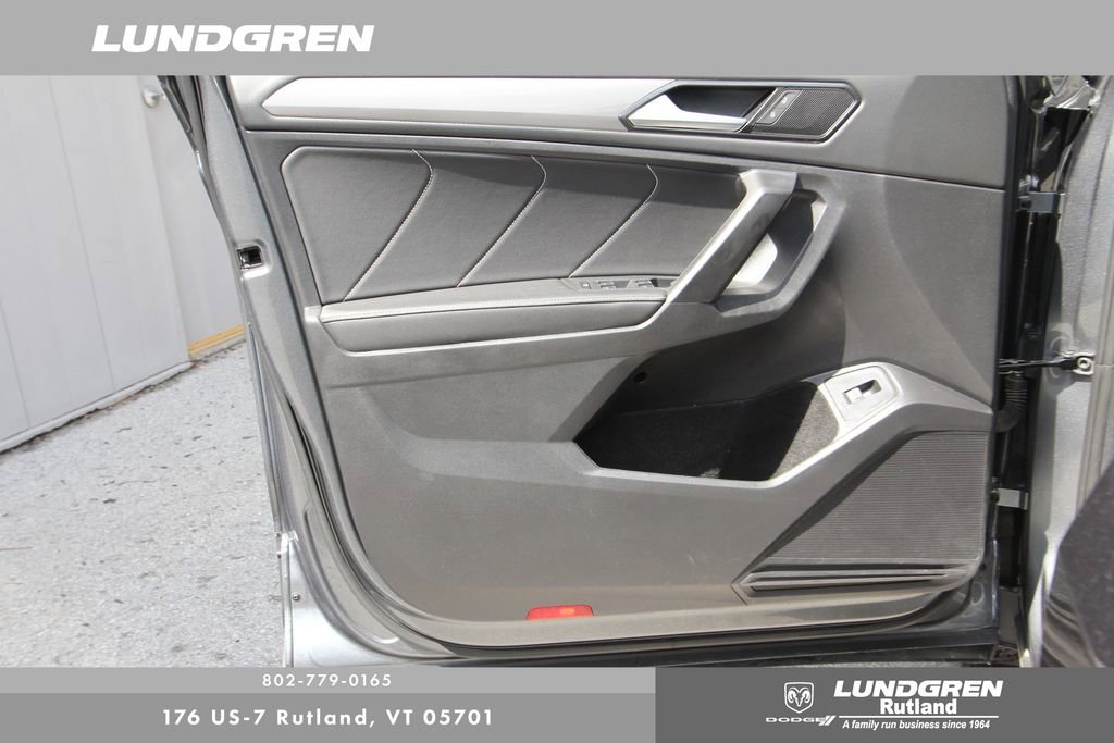 Used 2022 Volkswagen Tiguan SE image 13