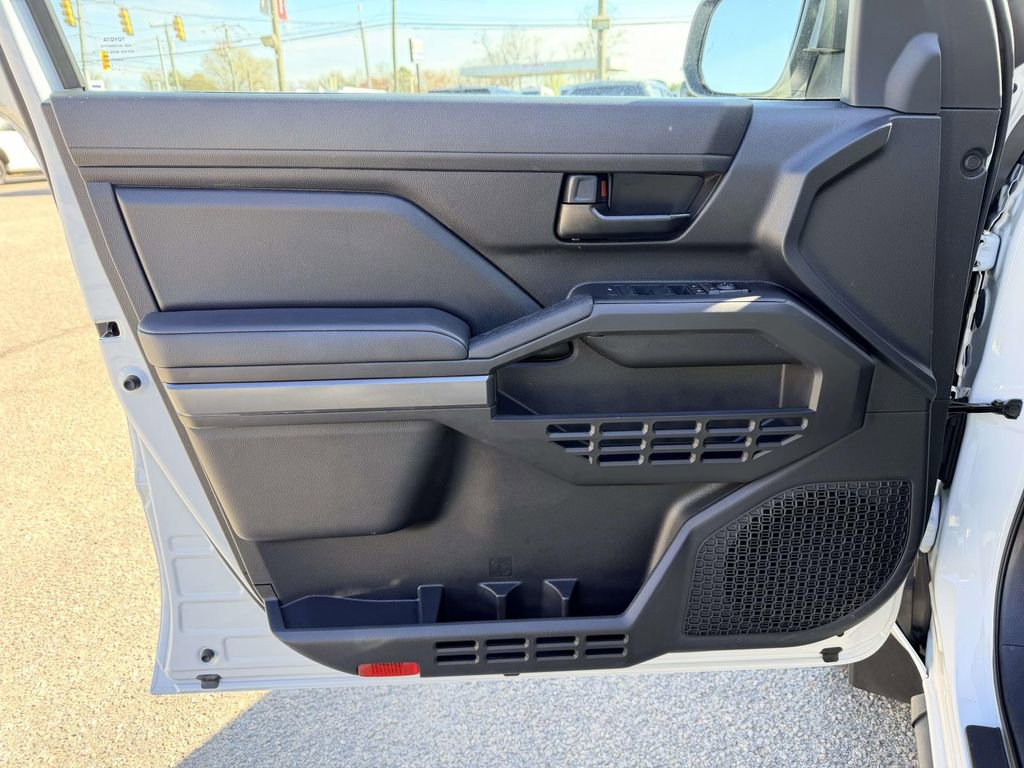 Certified 2024 Toyota Tacoma SR5 image 17