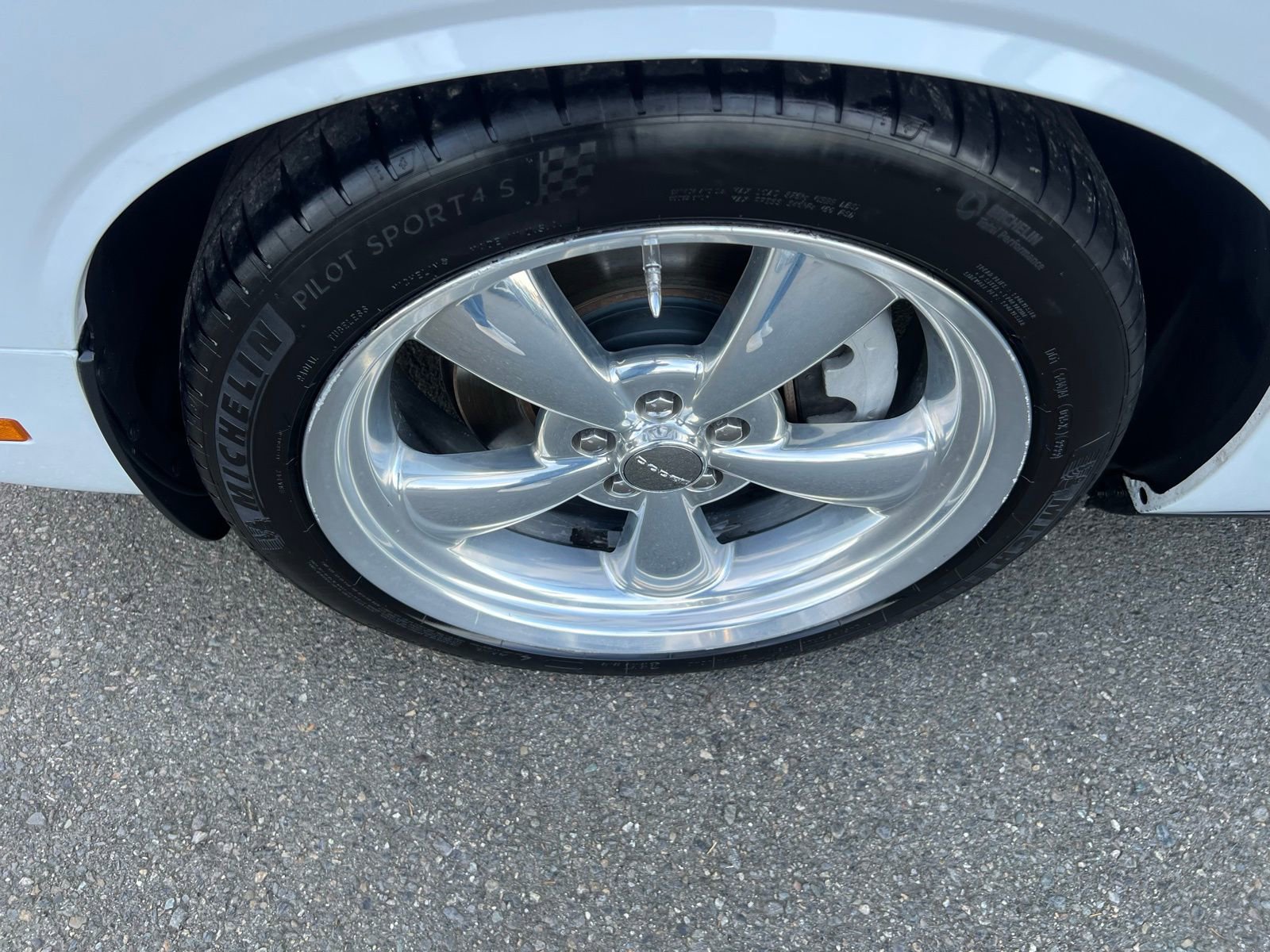 Used 2012 Dodge Challenger R/T RWD image 11