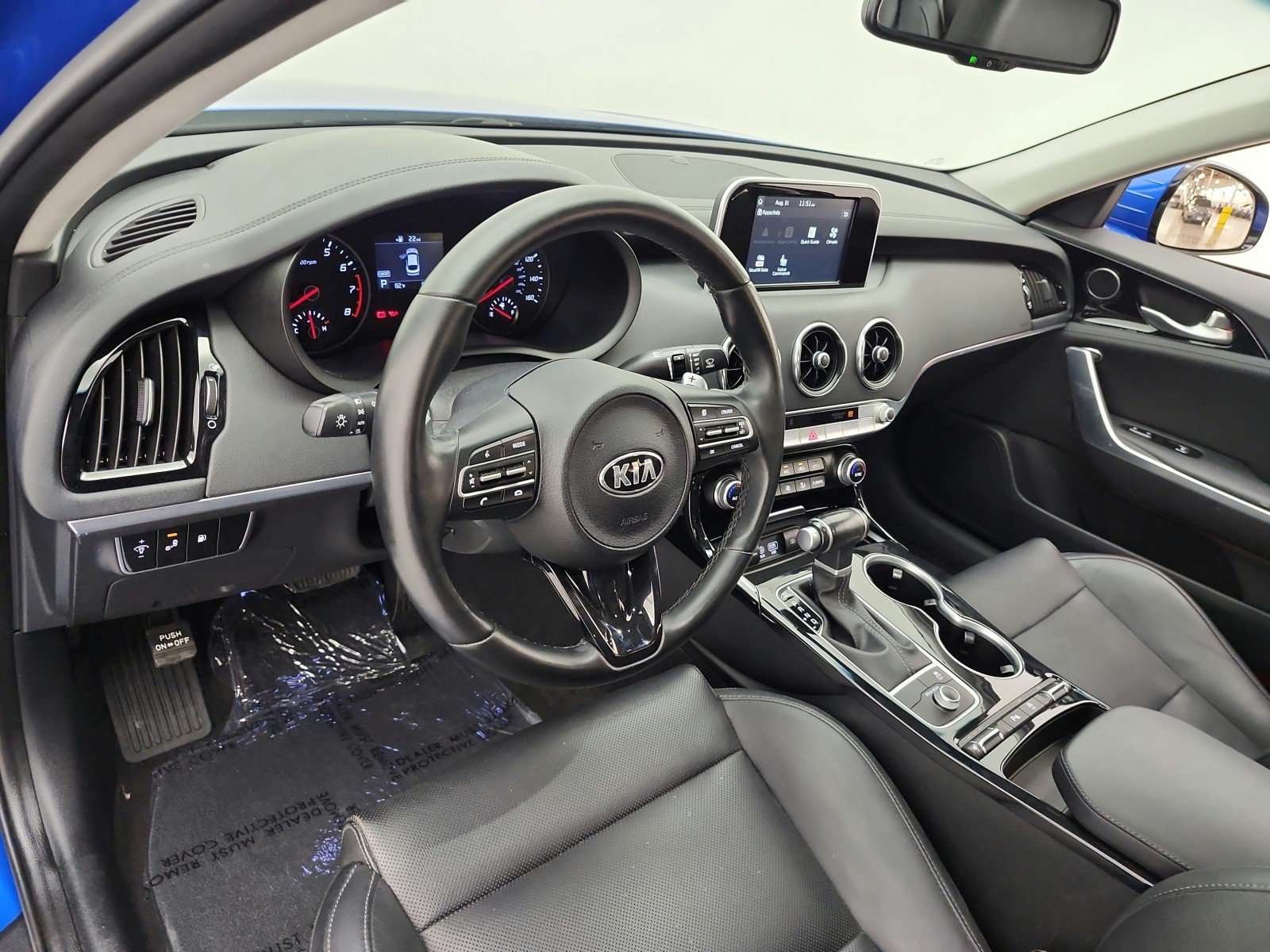 Used 2019 Kia Stinger RWD image 9