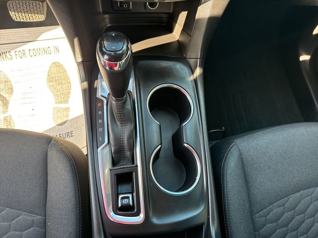 Used 2018 Chevrolet Equinox LT image 20