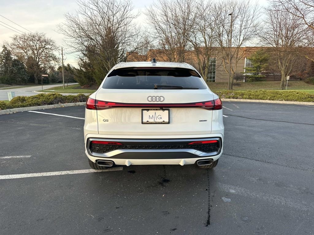 New 2025 Audi Q5 Prestige image 6