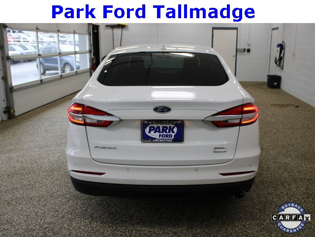 Used 2020 Ford Fusion SEL image 4