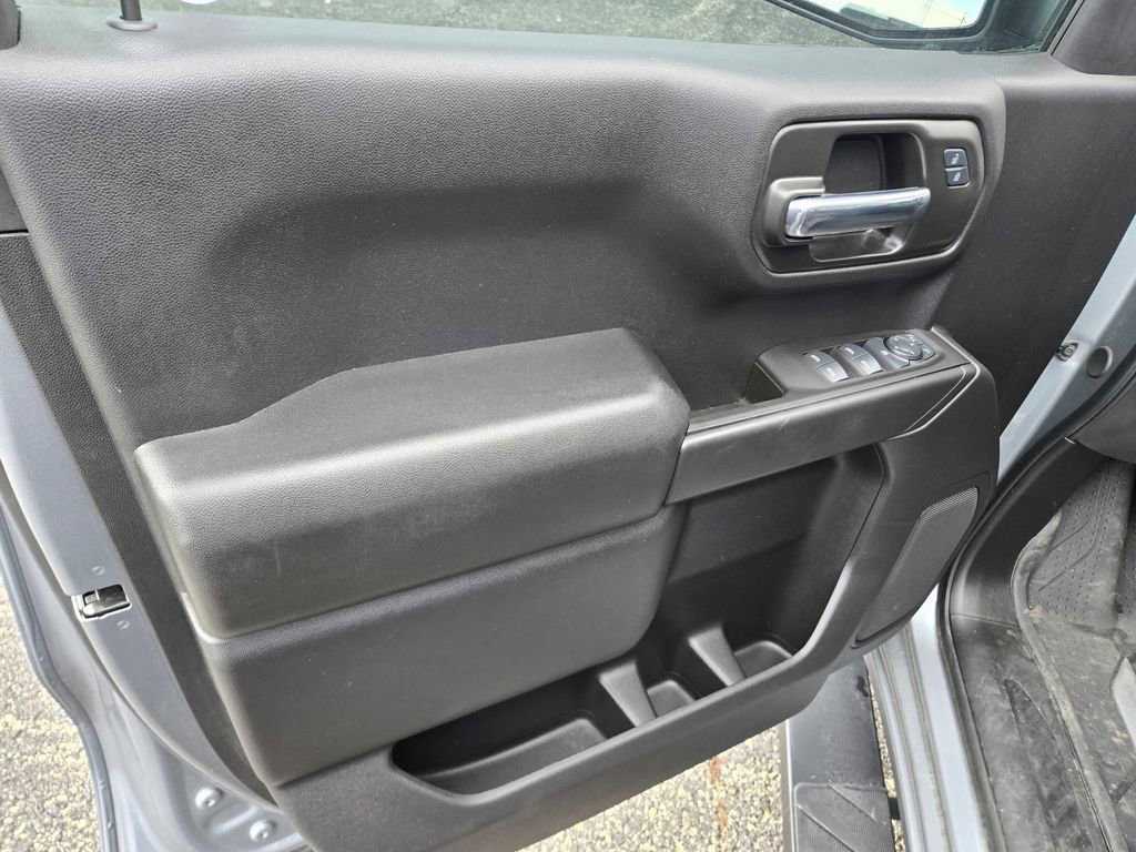 Certified 2025 Chevrolet Silverado 1500 Custom image 31