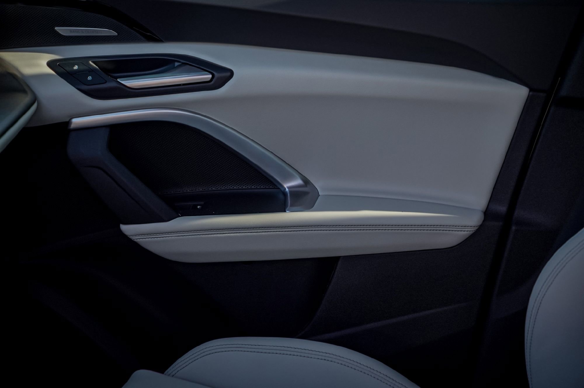 New 2025 Audi Q5 Premium Plus image 12