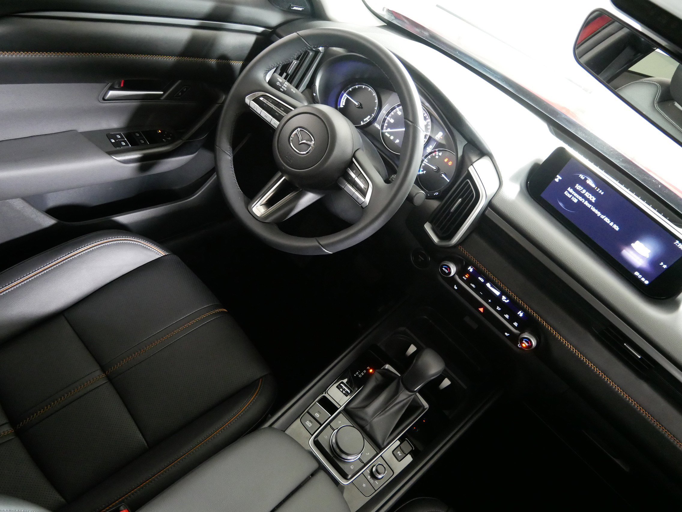 Used 2025 MAZDA CX-50 AWD 2.5 Hybrid w/ Weather Package image 9