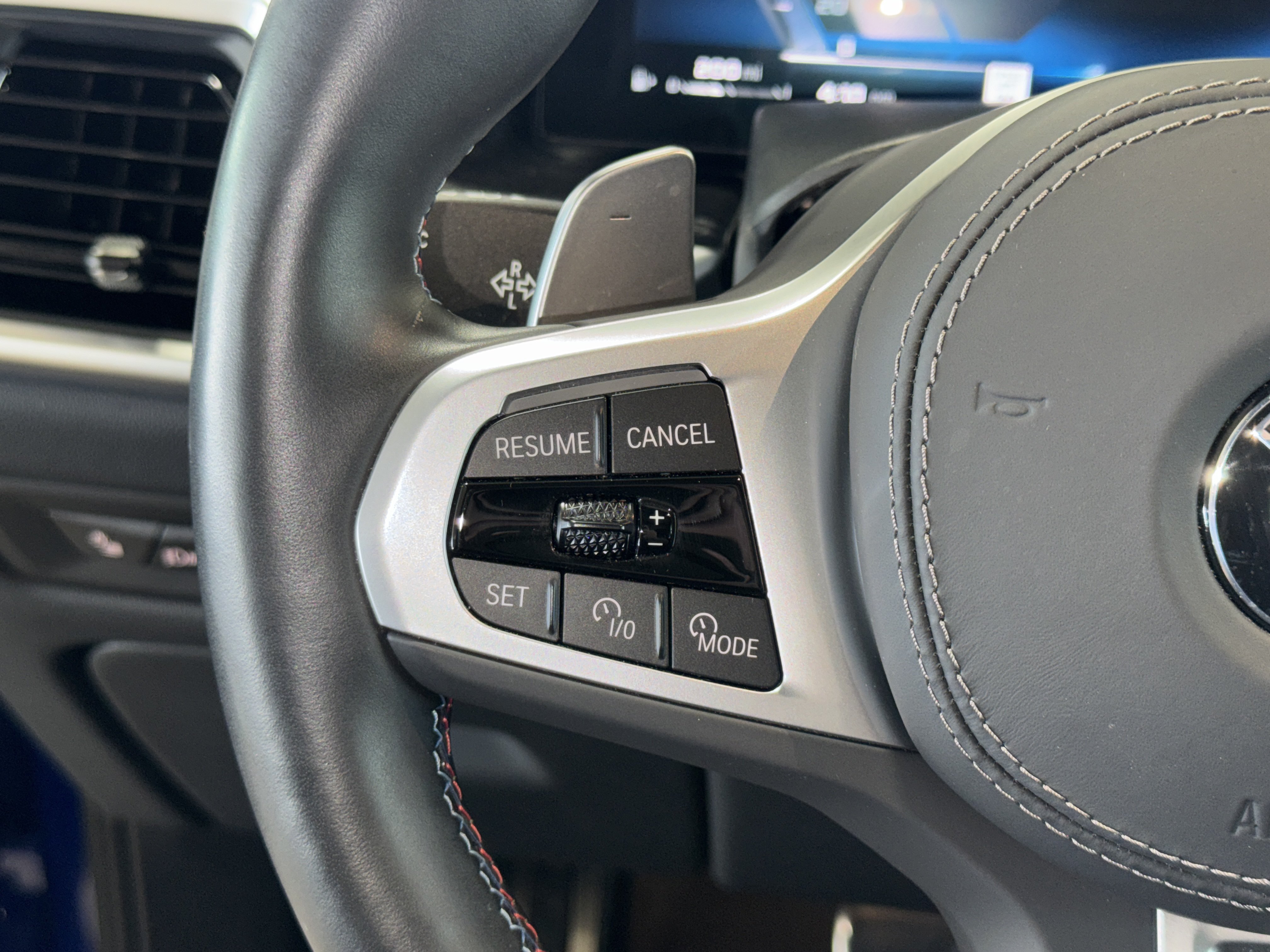 Certified 2026 BMW X5 M60i AWD/4WD image 22