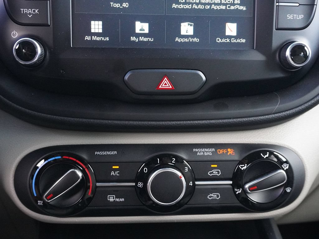Used 2020 Kia Soul LX FWD image 44