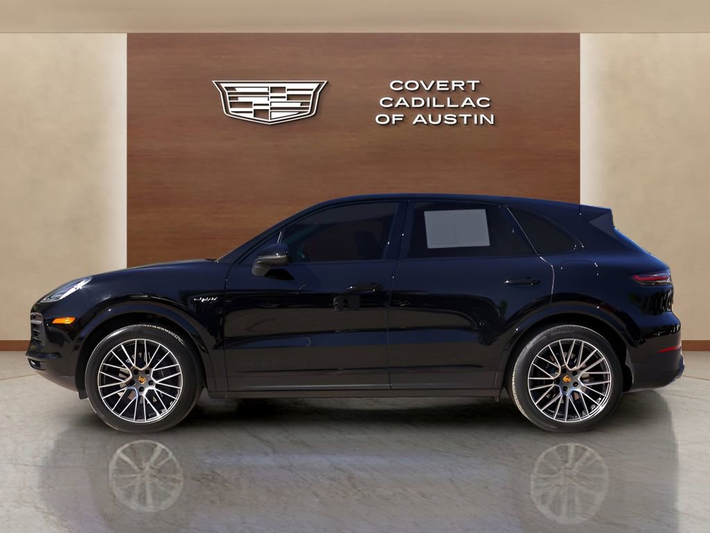 Used 2020 Porsche Cayenne E-Hybrid image 2