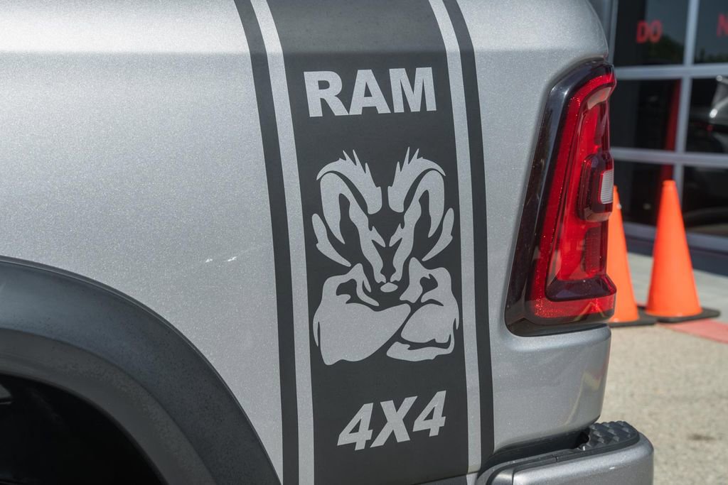 Certified 2025 RAM 1500 Big Horn AWD/4WD image 29