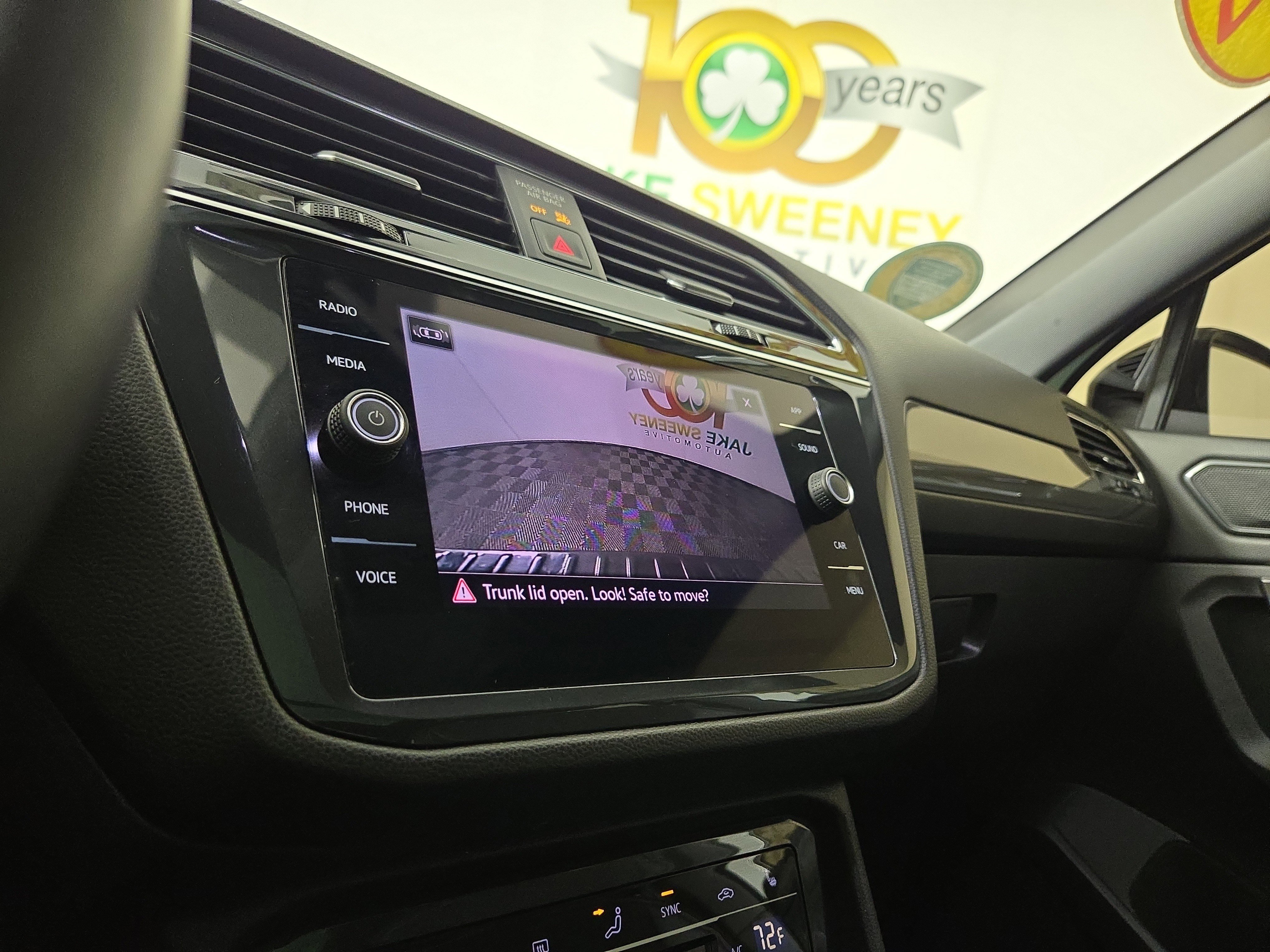 Used 2023 Volkswagen Tiguan SE R-Line image 21