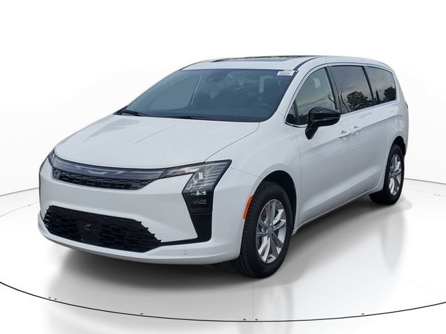 New 2027 Chrysler Pacifica Select AWD/4WD image 2