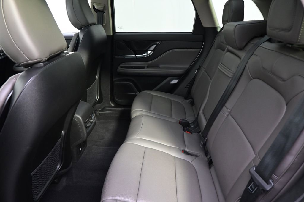 New 2026 Lincoln Corsair Reserve w/ Jet Appearance Package image 21