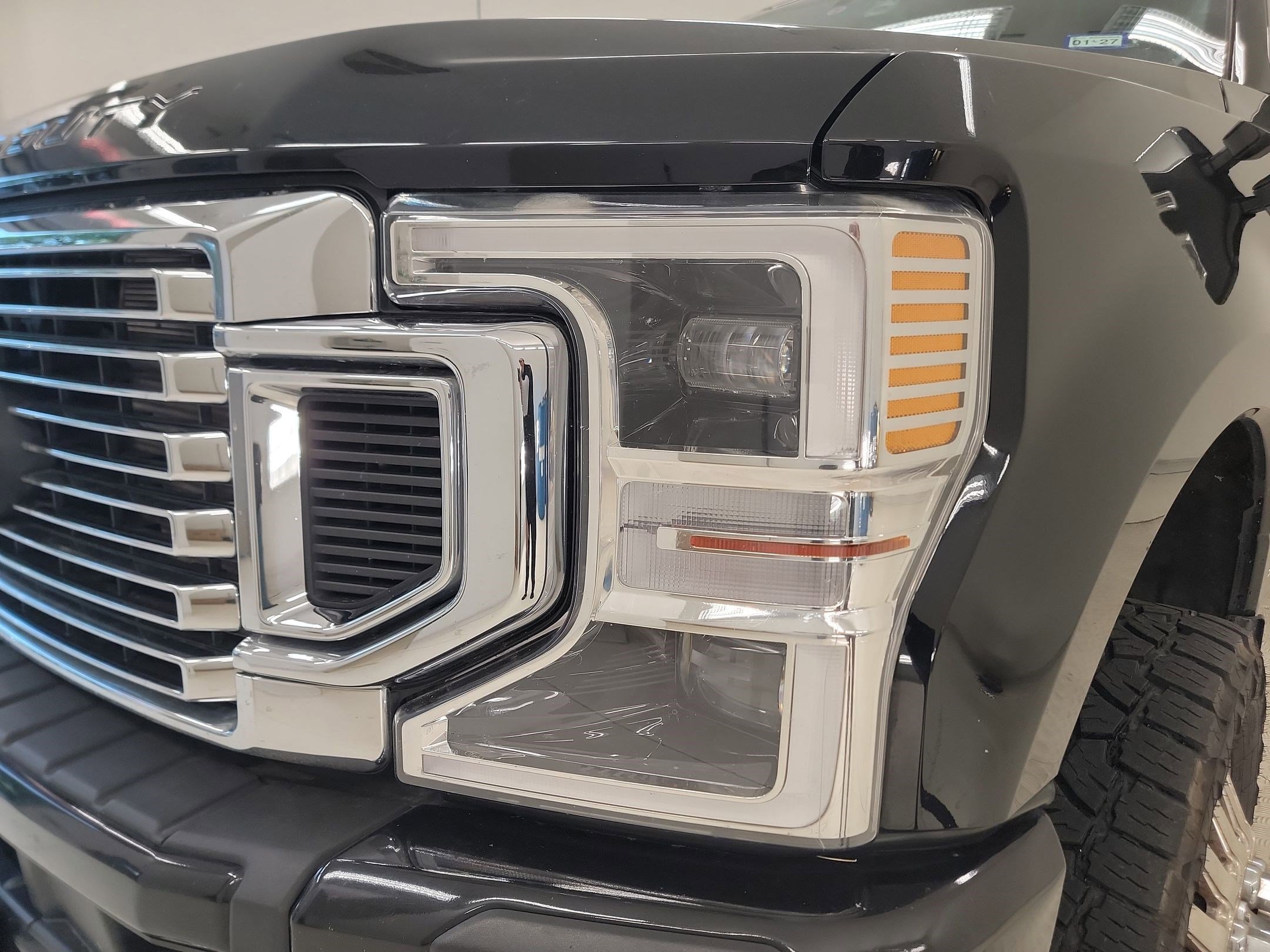 Used 2022 Ford F350 Platinum image 9