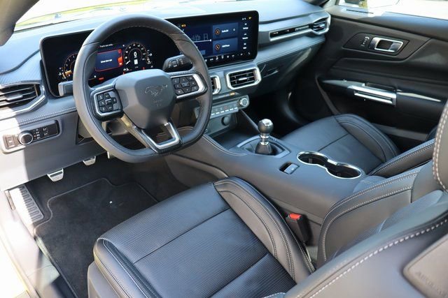 New 2025 Ford Mustang GT Premium image 5