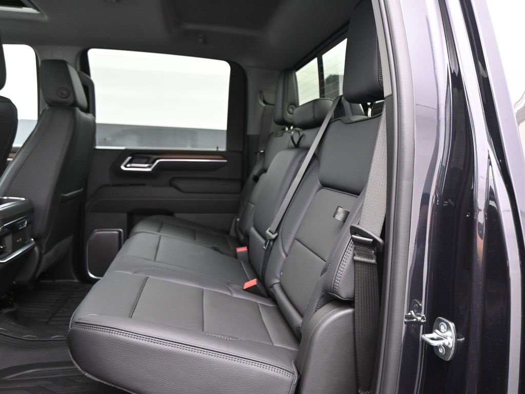 New 2026 GMC Sierra 3500 Denali w/ Denali Reserve Package image 27