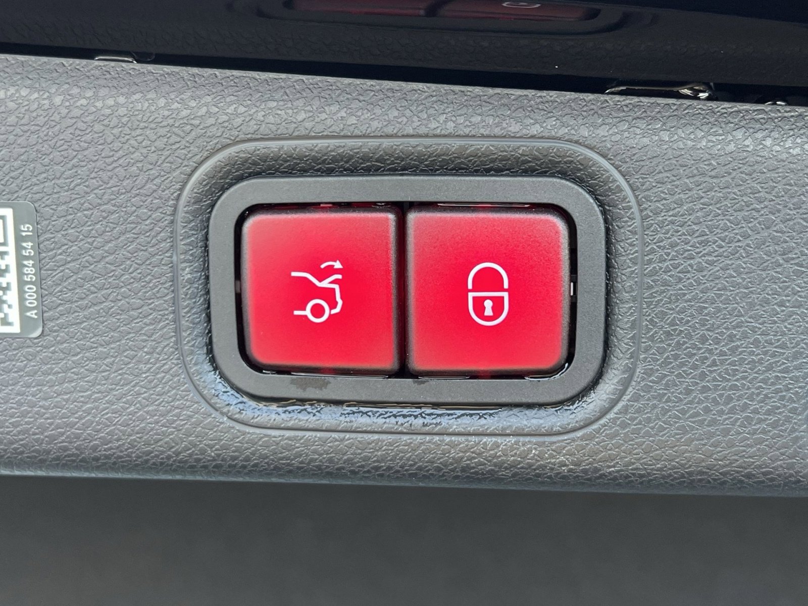 Certified 2021 Mercedes-Benz E 350 4MATIC Sedan w/ Premium Package image 25